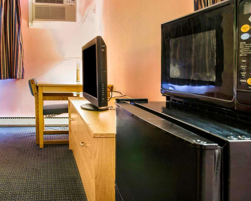 Econo Lodge Battle Creek Quarto foto