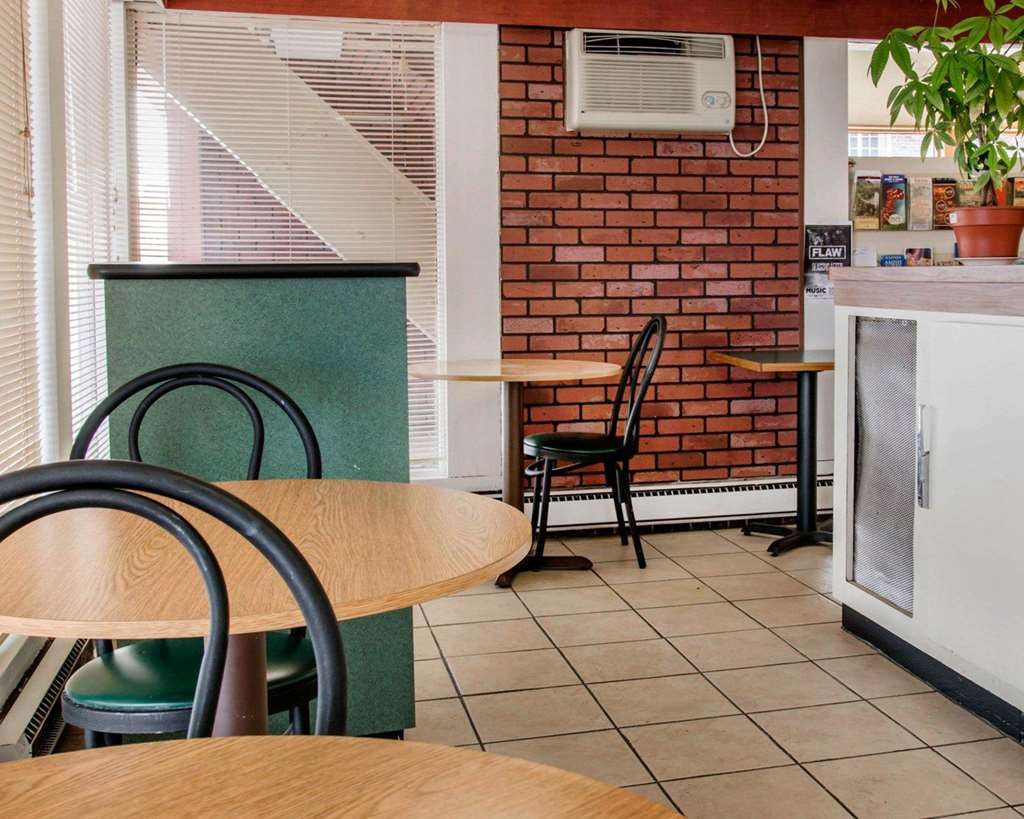 Econo Lodge Battle Creek Restaurante foto